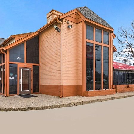 Econo Lodge Near The Domain - The Arboretum Austin Exterior photo